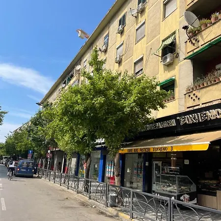 Apartman Center Kafe Flora Tirana