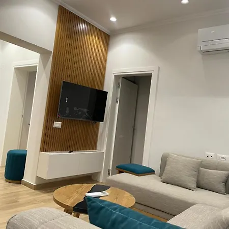 Center Kafe Flora Appartamento *